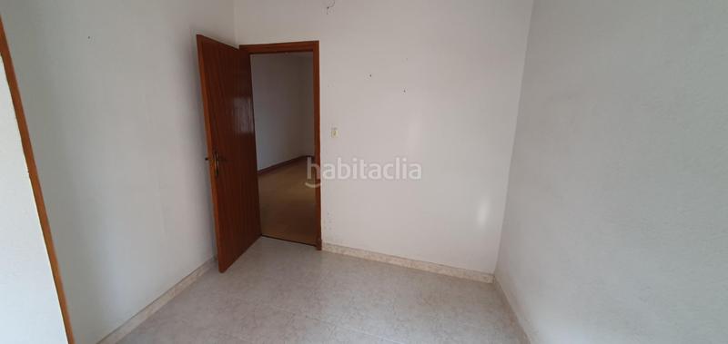 Foto f9aa0143-4a14-4e6c-ba40-c8bb4bd6fbe2. Pis a Ctra. Circunvalación - La Magdalena Jaén