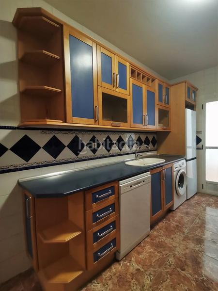 Foto a21fca71-87c6-4ba4-9a0f-4bd4b6c8c580. Miete etagenwohnung mit heizung in San Ildefonso - Catedral Jaén
