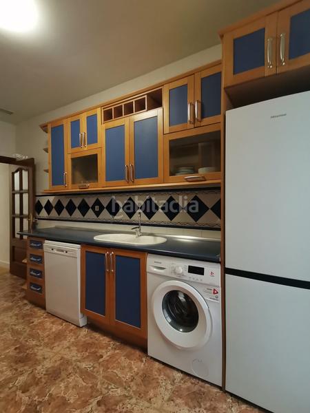 Foto fb709bde-9da8-4ba1-8d9e-431fd67c3532. Rent flat with heating in San Ildefonso - Catedral Jaén