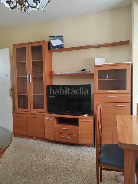 Foto c8c44dda-9291-4fd7-853f-a681e6d00eda. Lloguer pis amb calefacció a Peñamefecit - Avda Barcelona Jaén