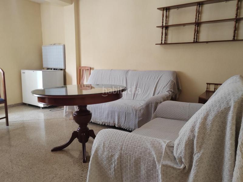 Foto 0ac925a4-cb1c-4eec-8aab-ef8068b8dba8. Rent flat with heating in Peñamefecit - Avda Barcelona Jaén