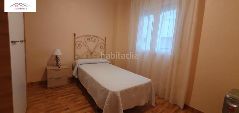 Foto d6c4d07c-b9b2-4dc1-baf2-1cb631babfb6. Miete etagenwohnung in Peñamefecit - Avda Barcelona Jaén