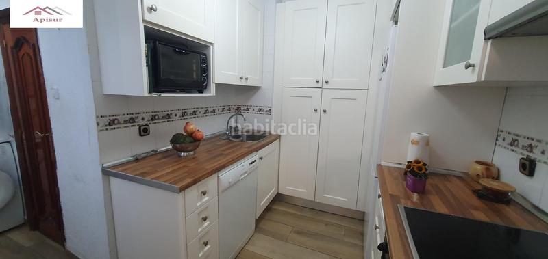 Foto 937b769f-c3fd-44fc-9203-ff02c4cb1347. Casa a Santa Isabel Jaén