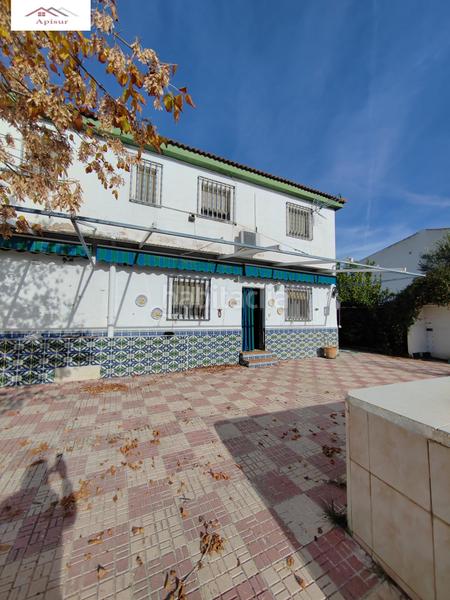 Foto 8e3bd7b6-36f3-465d-bd68-e3b3f35844f2. Casa a schiera con piscina in Puente Tablas - Puente Nuevo - Cerro Molina Jaén