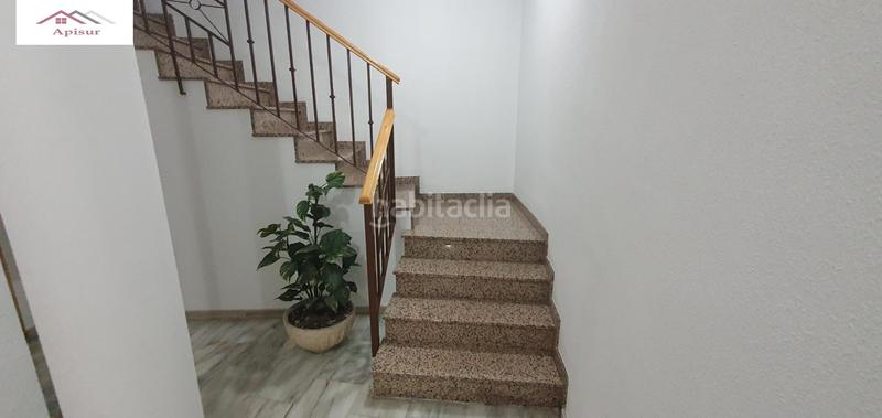 Foto 72bae736-929e-4a7d-ac62-ea7949177d14. Location appartement avec chauffage dans Ctra. Circunvalación - La Magdalena Jaén