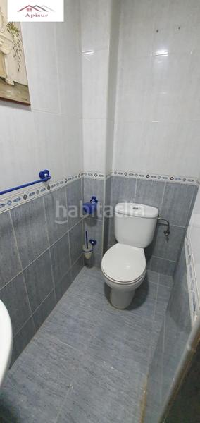 Foto e7b757cd-ab4b-418a-9bab-220e2adc95bc. Miete etagenwohnung mit heizung in Ctra. Circunvalación - La Magdalena Jaén