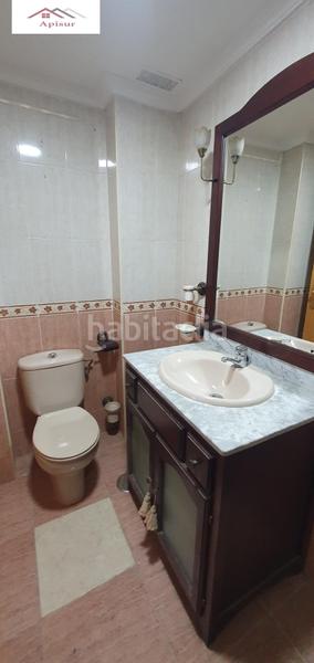 Foto 3e06ce36-986b-4ce0-b8bd-0ae8035c7a96. Rent flat with heating in Ctra. Circunvalación - La Magdalena Jaén