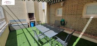 Attico in Hospital. Se vende precioso ático en zona centro junto hospital