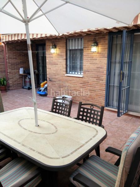 Foto 13101e2a-ab49-4613-9aef-1eb75eb82a48. House with heating parking in Renfe - Bulevar 1ª y 2ª Fase Jaén