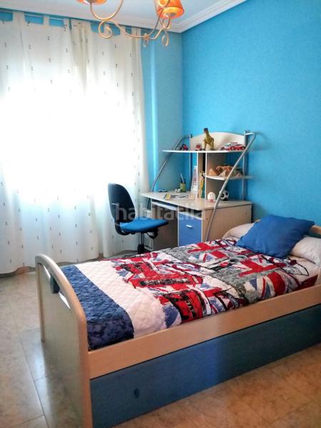 Foto 5e10e112-91b8-43d0-9a0f-64c8aa0bba37. House with heating parking in Renfe - Bulevar 1ª y 2ª Fase Jaén