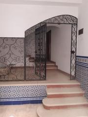 Xalet a Arcos de la Frontera. Chalet en venta en casco antiguo, 6 dormitorios.