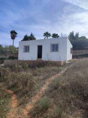 Masía en Arcos de la Frontera. Finca rúst. en venta en alrededores, 2 dormitorios.