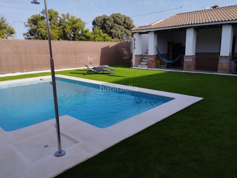Foto 7571c912-e9cc-4e09-a4ec-2e887cdbb899. Chalet  en venta en alrededores, 3 dormitorios. en Arcos de la Frontera