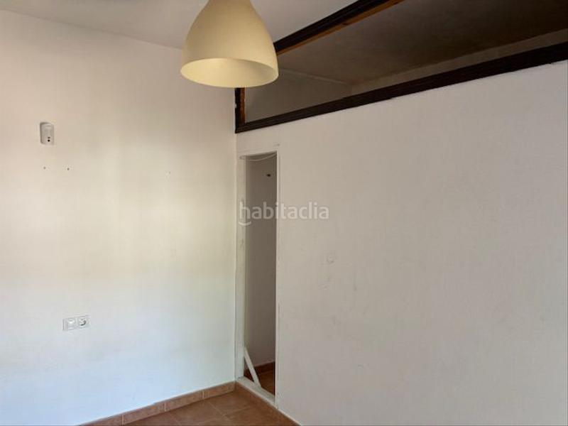 Foto 3d3a8f9f-65ea-47c0-b12c-8b03ca0db210. Casa a Ubrique