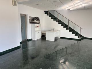 Miete Geschäftsraum in Arcos de la Frontera. Local com. en alquiler en arcos de la frontera, 1 despacho.