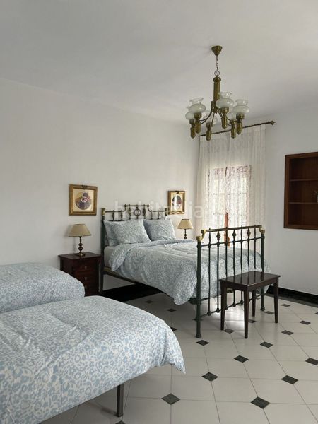 Foto ce3b9fd1-fb00-4122-a00d-42221e126971. Masia a Arcos de la Frontera