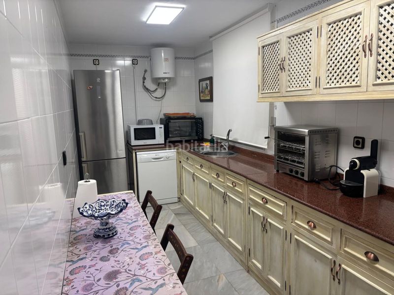 Foto fc739bec-5f06-49e4-b3de-2067fd05bef0. Masia a Arcos de la Frontera