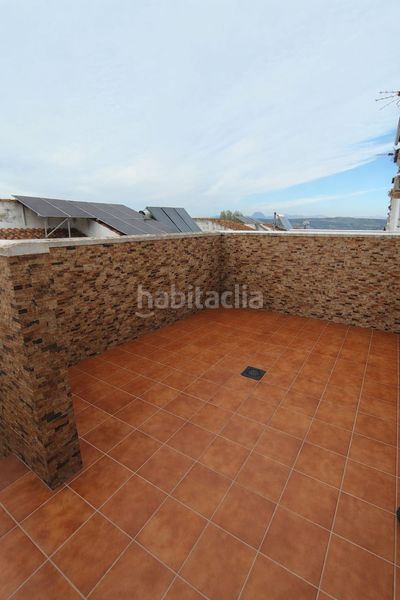Foto c591fc90-6d02-401f-b157-558e7f15f779. Casa adossada amb aparcament a Arcos de la Frontera
