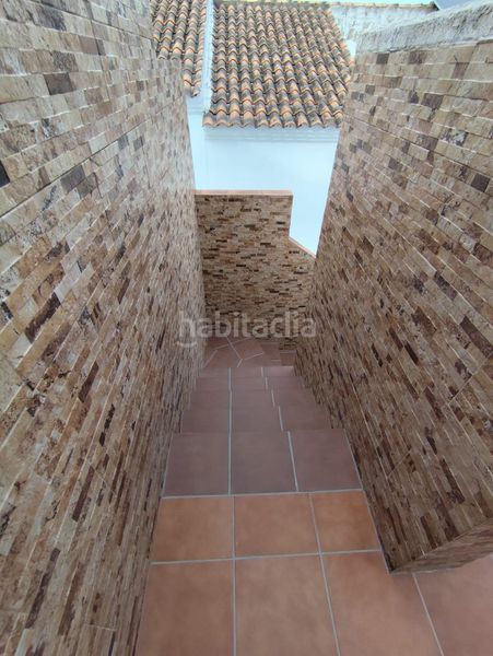 Foto df8dcfcf-06e2-4c6d-a6db-d8dbe76301be. Casa adossada amb aparcament a Arcos de la Frontera