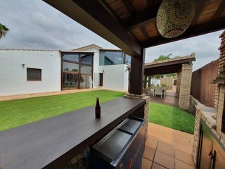 Chalet en Arcos de la Frontera. Chalet en venta en el santiscal.