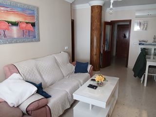 Appartamento in Arcos de la Frontera. Piso en venta en las canteras, 3 dormitorios.