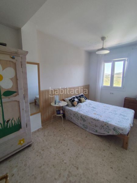 Foto 4d90a3f8-3c06-4b62-aefb-7edd4a9c946e. Casa adossada amb aparcament a Arcos de la Frontera