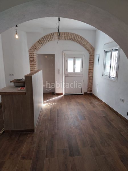 Foto 0baf4d84-5ceb-4791-b8de-946da155dc86. Estudi a Arcos de la Frontera