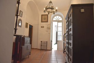 Maison à Arcos de la Frontera. Casa en venta en centro, 3 dormitorios.