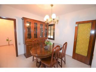 Appartement  Llevant. Amplio piso de tres habitaciones en un estado impecable y acceso