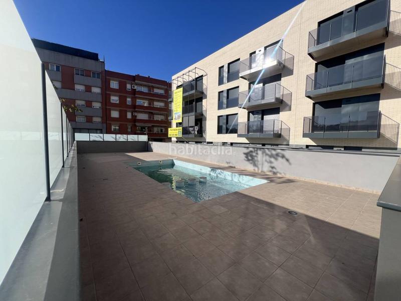 Foto a9fa3b95-3da3-4c71-8b7c-d486f46c87cb. Flat with heating pool in Centre Granollers