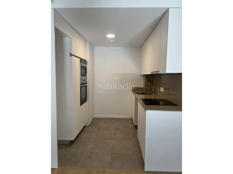 Foto 803c84bd-1e28-4ae1-bf14-ccf0cbd8f6c3. Lloguer pis amb calefacció aparcament piscina a Centre Granollers