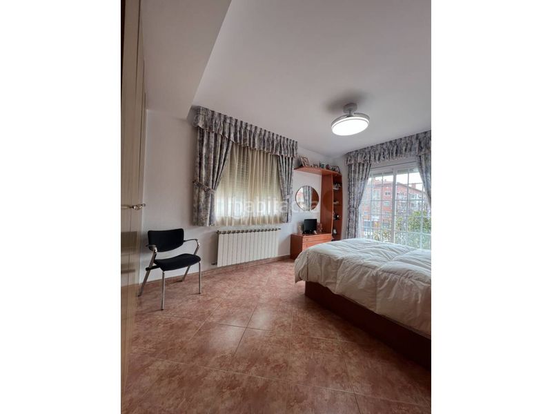 Foto 7e16b860-e841-49d5-b092-9d29608a45e0. Casa amb calefacció aparcament a Can bassa Granollers