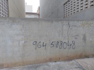 Terreny residencial a Carrer santa pola 3. Solar en venta en la playa de moncofa, centrico, con fachada a 2