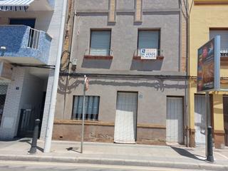 Casa a Avinguda del port 14. Ocasion, casa en la zona comercial de la playa de moncofa, cerca