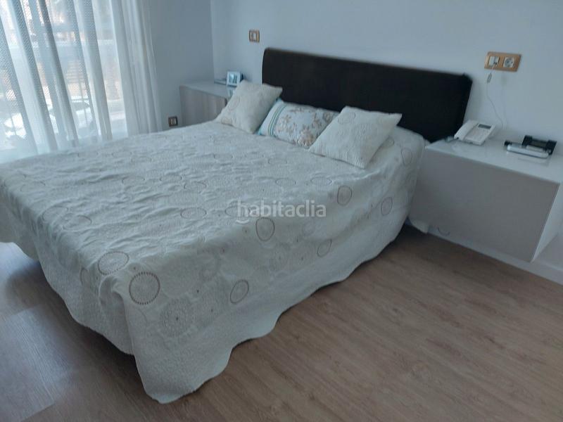 Foto 0e133ca7-a287-4847-a011-74b7e0b7bdc7. Casa adosada en avinguda científic avel·li corm 21 adosado esquinero de 5 dormitorios en cami la mar en Moncofa