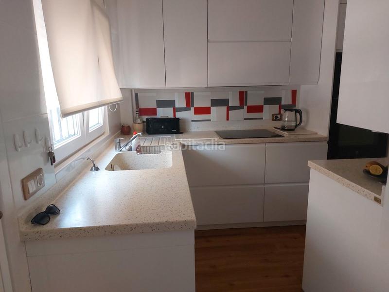 Foto 55ceba55-b26d-46e7-b7c5-aee92c0eaf18. Casa adosada en avinguda científic avel·li corm 21 adosado esquinero de 5 dormitorios en cami la mar en Moncofa