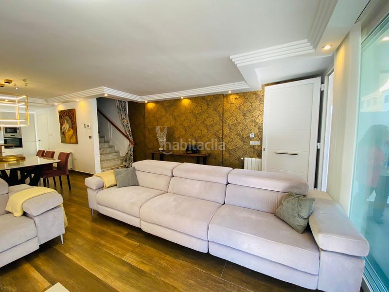 Foto 17d322f4-f609-426e-87fb-a41f5d46f480. Casa adosada en carrer orpesa 98 ocasion. casa adosada esquinera en venta en la playa con 5 dormitorios en Moncofa