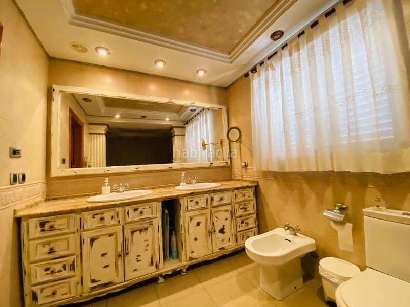 Foto 3f3d2485-ca64-4202-85e6-516e7d204ee8. Casa adosada en carrer orpesa 98 ocasion. casa adosada esquinera en venta en la playa con 5 dormitorios en Moncofa