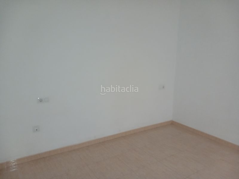 Foto 1b317820-2cf0-416e-8e15-2ce76f51f880. Apartament a carrer isaac peral 45 a Moncófar Playa Moncofa