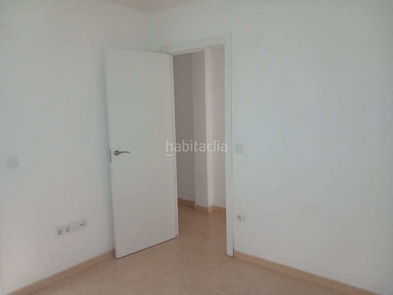 Foto b6411d47-4395-4da2-b0a4-c760ca849c95. Apartament a carrer isaac peral 45 a Moncófar Playa Moncofa