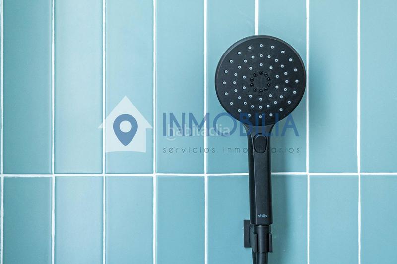 Foto edabae1b-8e5e-4653-ac9b-f7dd94b5e3a1. Appartamento con riscaldamento in Cortes-Huertas Madrid
