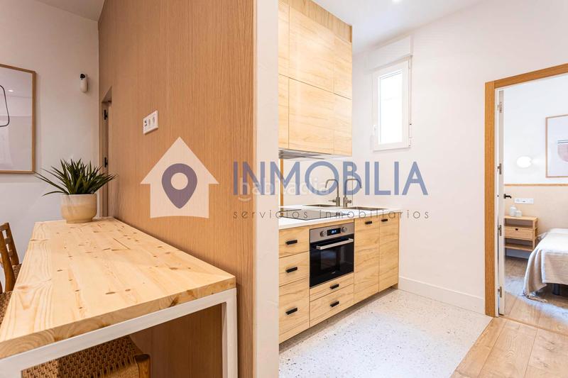 Foto fb6dde71-1a72-4788-b485-dbe7442683c3. Appartamento con riscaldamento in Cortes-Huertas Madrid