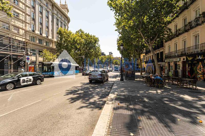 Foto c959ff46-94b7-4e72-9938-794345bea754. Etagenwohnung mit heizung in Cortes-Huertas Madrid