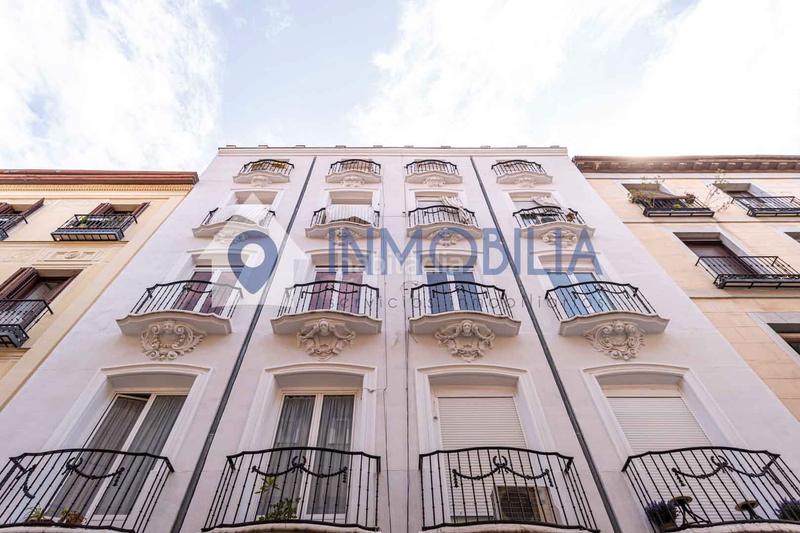 Foto a1b1a732-d314-40f3-9cd8-db52bbc9a3ba. Pis amb calefacció a Universidad-Malasaña Madrid