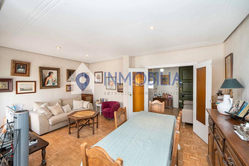 Foto 5a8d4e23-3261-47dc-91f9-ca8145ce6beb. Flat with heating in Lista Madrid