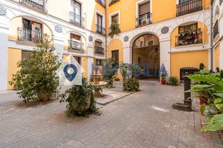 Pis  Calle del conde de romanones