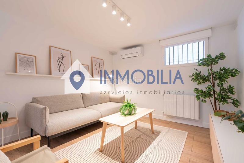 Foto 0dfe4d6e-4f7d-4ce7-a631-516c56048174. Piso en Peñagrande Madrid