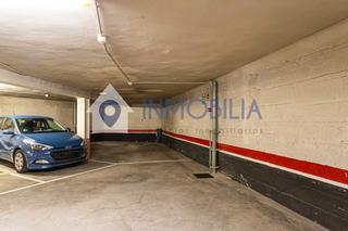 Parking coche  Calle del general pardiñas