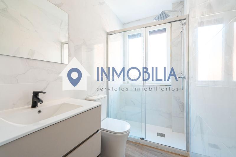 Foto 23680246-5e2a-4366-b8a3-d130fe7264c6. Appartement avec chauffage dans Valdeacederas Madrid