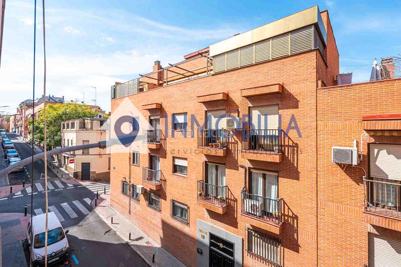 Foto e9488188-7bf2-443f-947d-d454c6714f3e. Appartement avec chauffage dans Valdeacederas Madrid